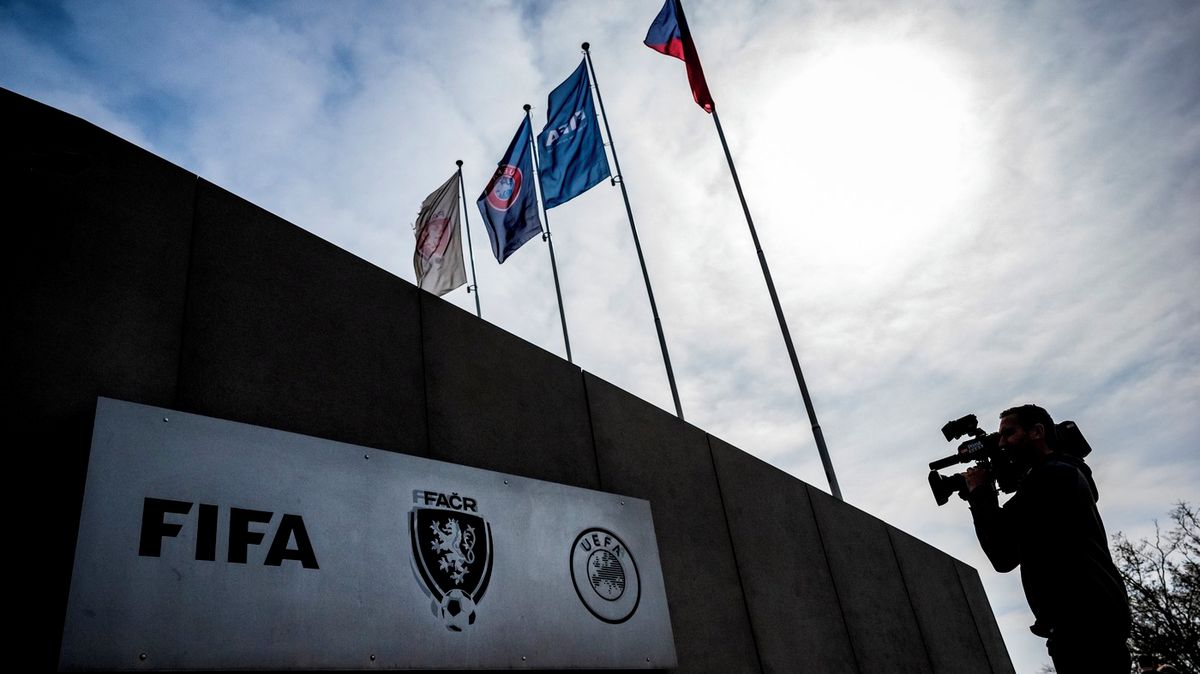 Drsné tlaky i výhrůžky skrz rodinu. Expert odhaluje praktiky sázkařských mafií