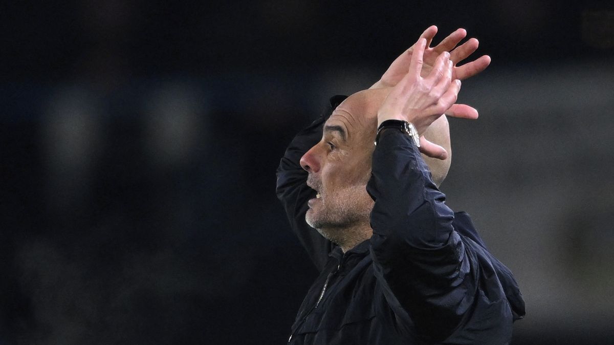 Ohlušující pískot, chybějící respekt. Guardiolu vytočili fanoušci soupeře