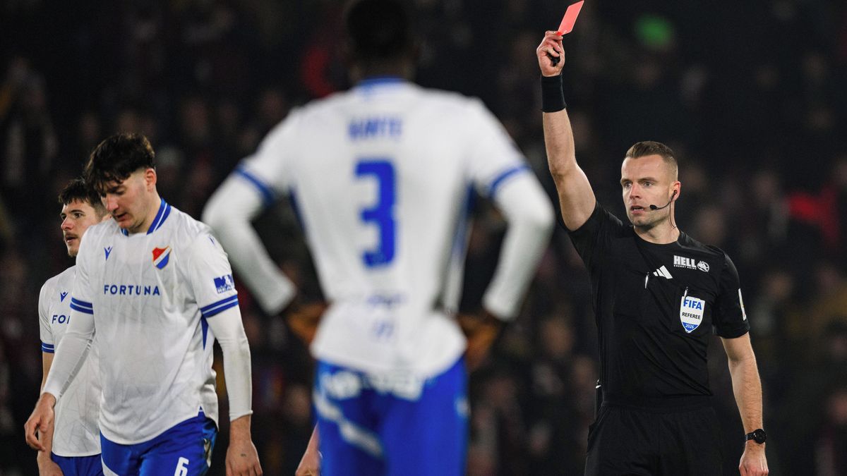 ŤUKES: Ovlivnění a zase ovlivnění! Karoch jde proti sudím