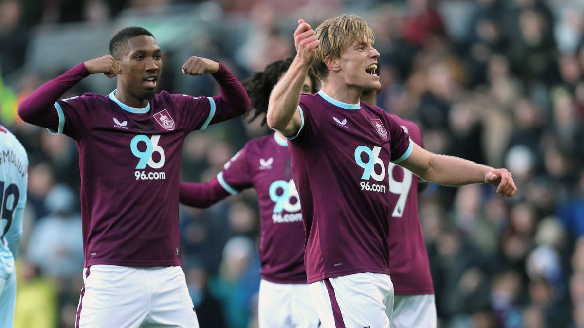 Zase ten VAR! Burnley přišlo o senzační obrat, sudí mu zrušili dva góly