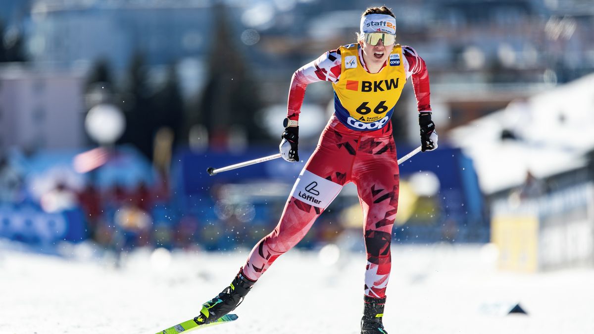Dušková skončila těsně pod stupni vítězů ve sprintu volnou technikou, titul získala Bucherová