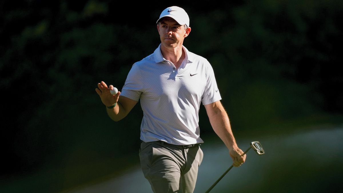 McIlroy má v polovině Masters rekordní náskok šesti ran