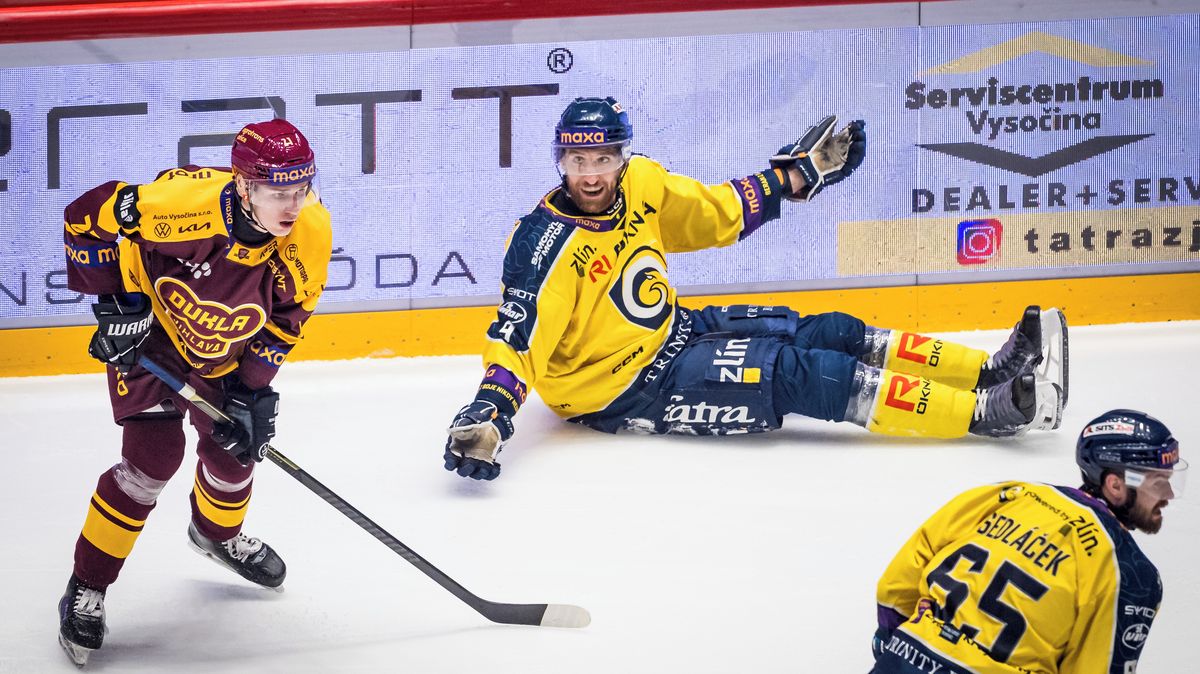 Dukla má ze sedmého finále šrám, Zlín také cítí tlak. Favorit nejsme, zní z Jihlavy