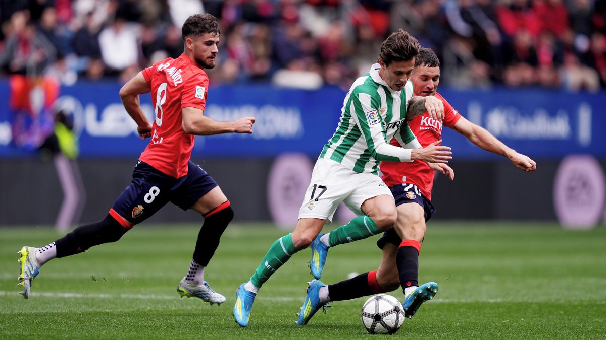 Fotbalisté Betisu remizovali v Pamploně a  mohou přijít o klíčové páté místo