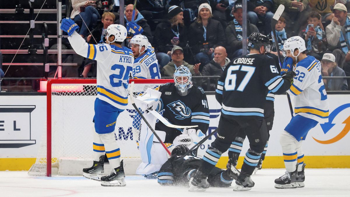 V nominaci hokejistů Švýcarska na České hry je i útočník Suter ze St. Louis