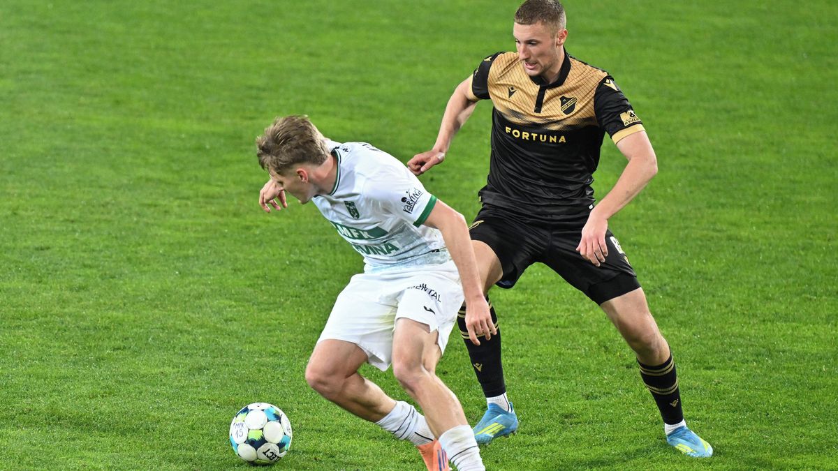 FOTBAL ONLINE: Drama se stupňuje. Baník v obří šanci, ale do vedení jde Karviná. Emocí přibývá