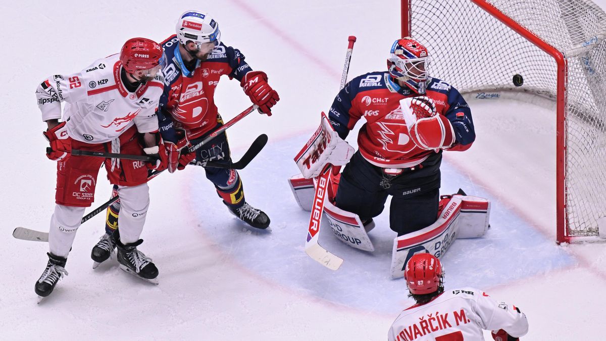 Sporná trefa Třince, Pardubice ale výzvu nebraly. Nejspíš jsem udělal chybu, přiznal Pešán