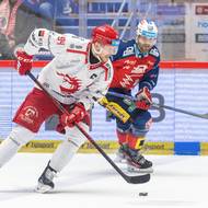 Andrej Nestrašil z Třince a Jiří Smejkal z Pardubic