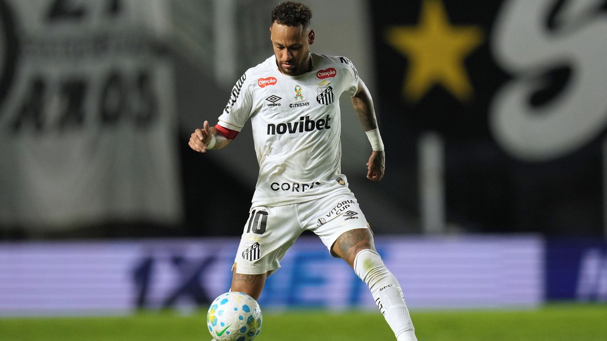 Slavný Brazilec Neymar by se mohl stát spoluhráčem českého reprezentanta