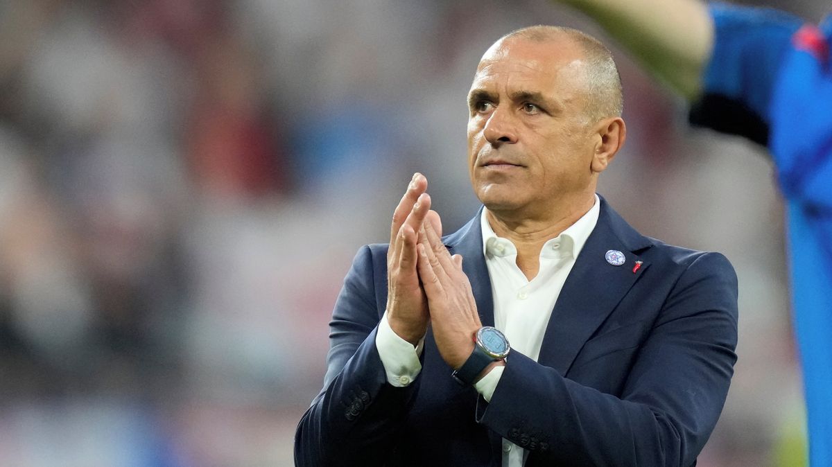 Povyk na Slovensku. Končící trenér reprezentace utrousil jediné slovo, bývalí hráči nešetří kritikou