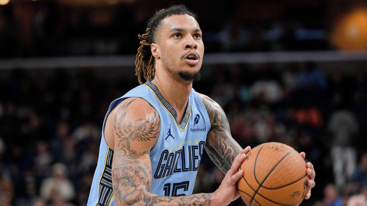 Velké problémy pro hráče Memphisu. Clarke byl zatčen a obviněn z drogových přečinů