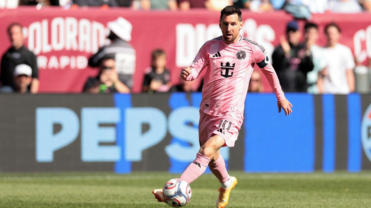 Messi zařídil výhru fotbalistů Miami v Denveru i úspěšnou premiéru kouče Hoyose