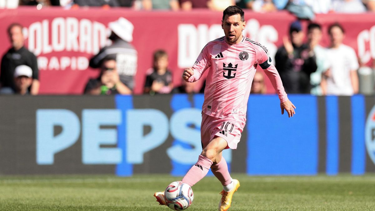 Messi zařídil výhru fotbalistů Miami v Denveru i úspěšnou premiéru kouče Hoyose