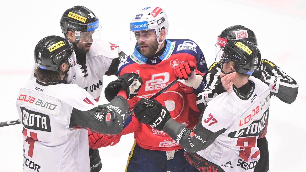 Se Spartou tušil divočinu, proto vypnul sítě. Rozhodčích se ale pardubický Kaut zastává