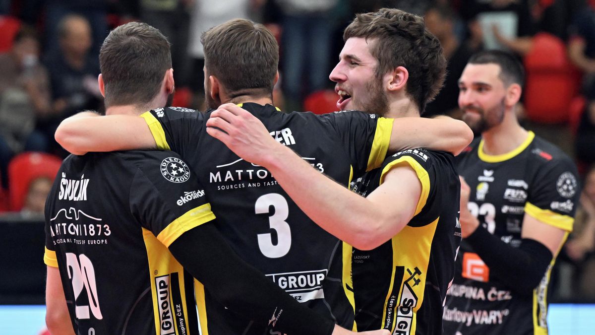 Volejbalisté Karlovarska jsou krok od titulu