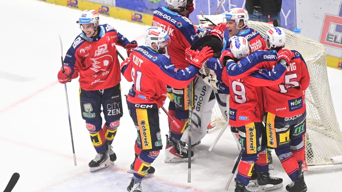 Videomomenty. Pardubice jsou ve finále! K postupu proti Spartě jim stačil jediný gól