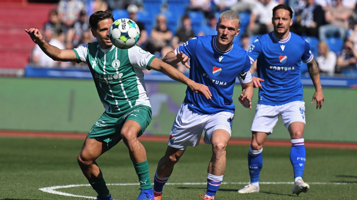 FOTBAL ONLINE: Šok pro Baník! Znovu inkasoval. Karviná bleskově přidala druhý gól, Spartu čeká šlágr