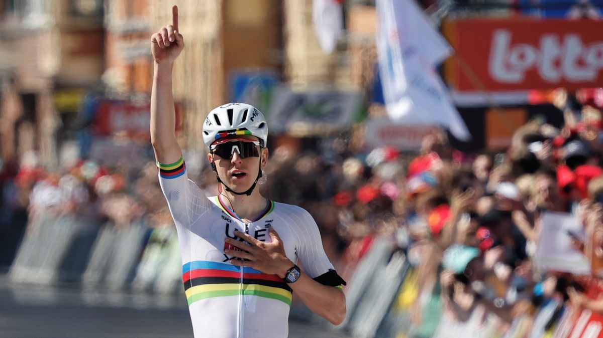 Další Pogačarův úspěch na cyklistických monumentech. Počtvrté ovládl Lutych-Bastogne-Lutych