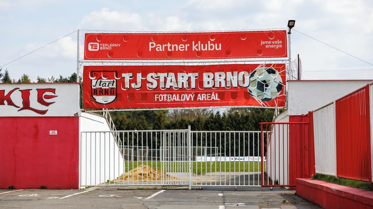 Procházka v souvislosti s korupční kauzou odstoupil z pozice předsedy START Brno