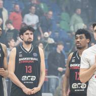 Zklamaní basketbalisté Nymburka po vypadnutí v Lize mistrů