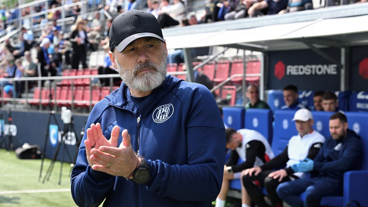 Hapal: Červená karta byla přísná. S žádným trenérem jsme ještě nejednali