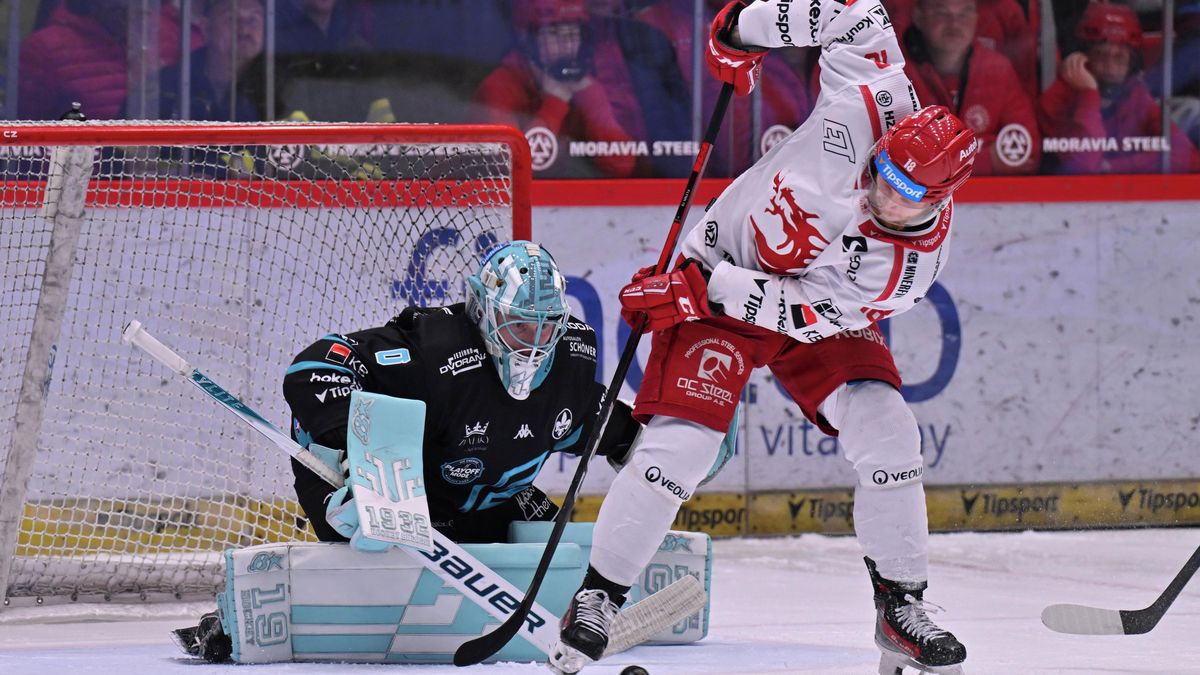 Brankář Frodl bude pokračovat ve Varech, prodloužil smlouvu o tři roky