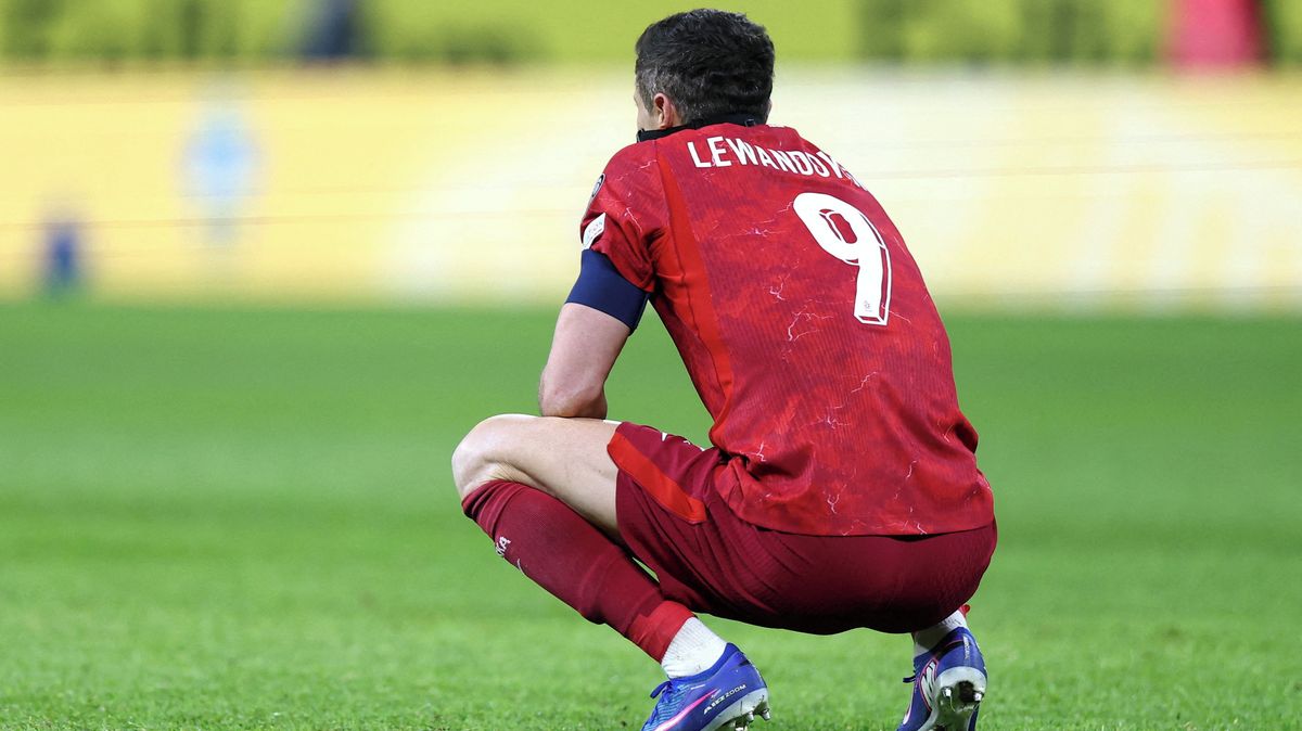 Konec reprezentační kariéry? Lewandowski zveřejnil dojemnou fotografii a vyvolal spekulace o loučení