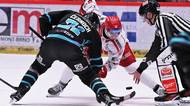 HOKEJ ONLINE: Videomomenty. Vary se derou za vyrovnáním, domácí Mazanec ale čaruje