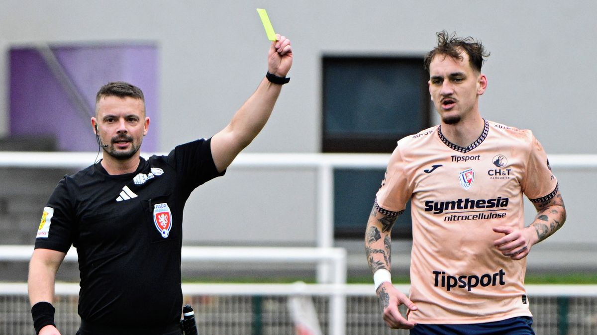 Podle komise rozhodčích chybovali sudí na Dukle
