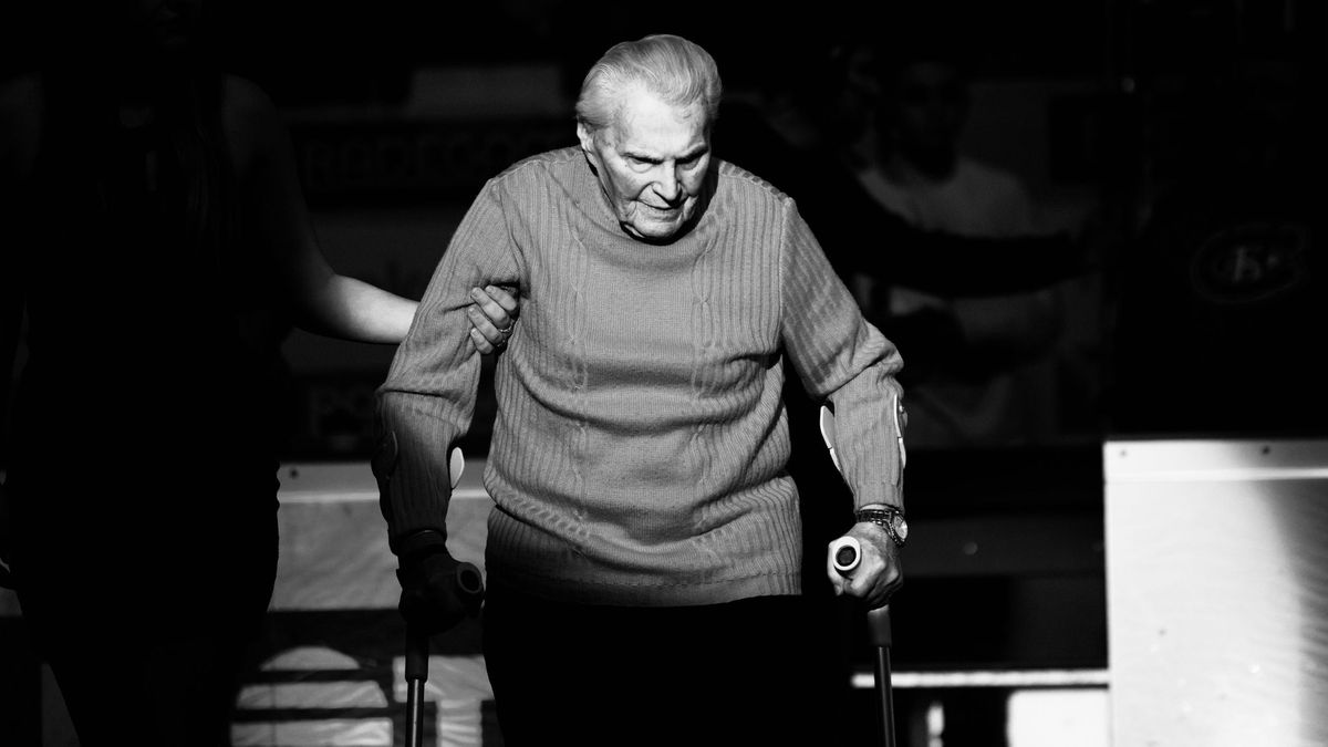 Zemřel legendární kladenský útočník Kopecký