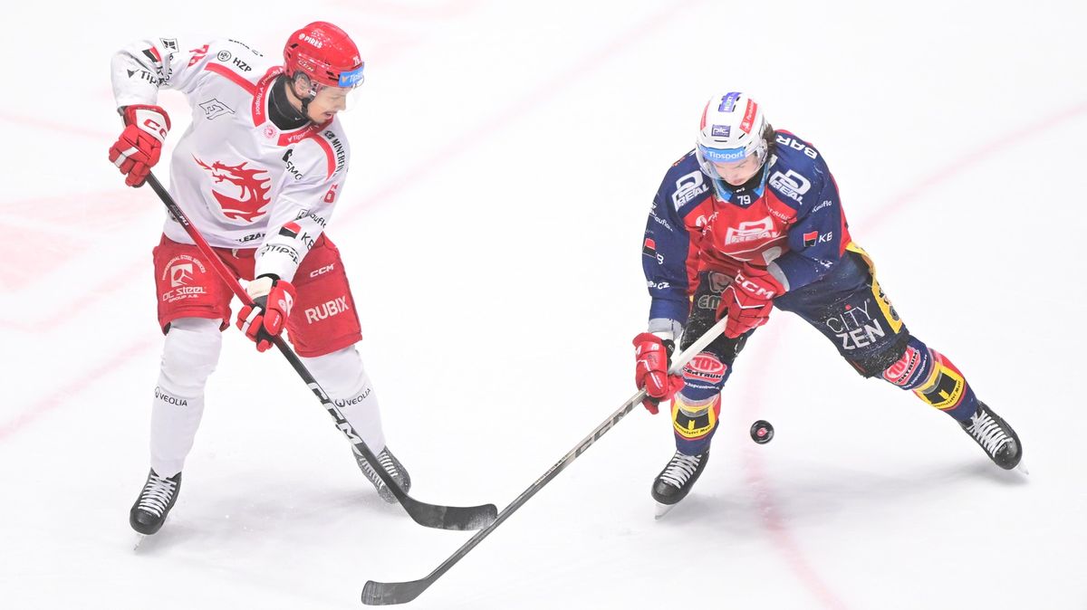 Videomomenty. Startuje extraligové finále mezi Pardubicemi a Třincem