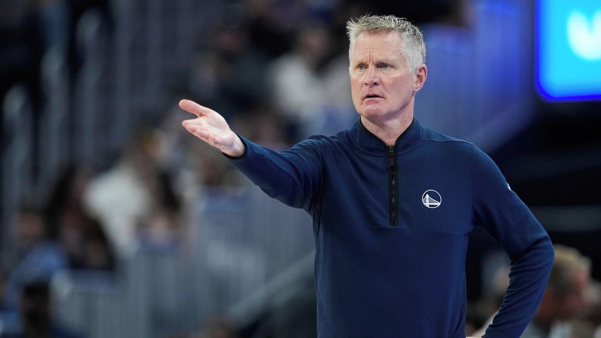 Kerr po vyřazení nevyloučil konec u Warriors, které dovedl v NBA k titulům