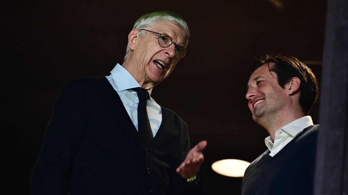 Odhalen politikem. Českou fotbalovou euforii sledoval i vzácný host