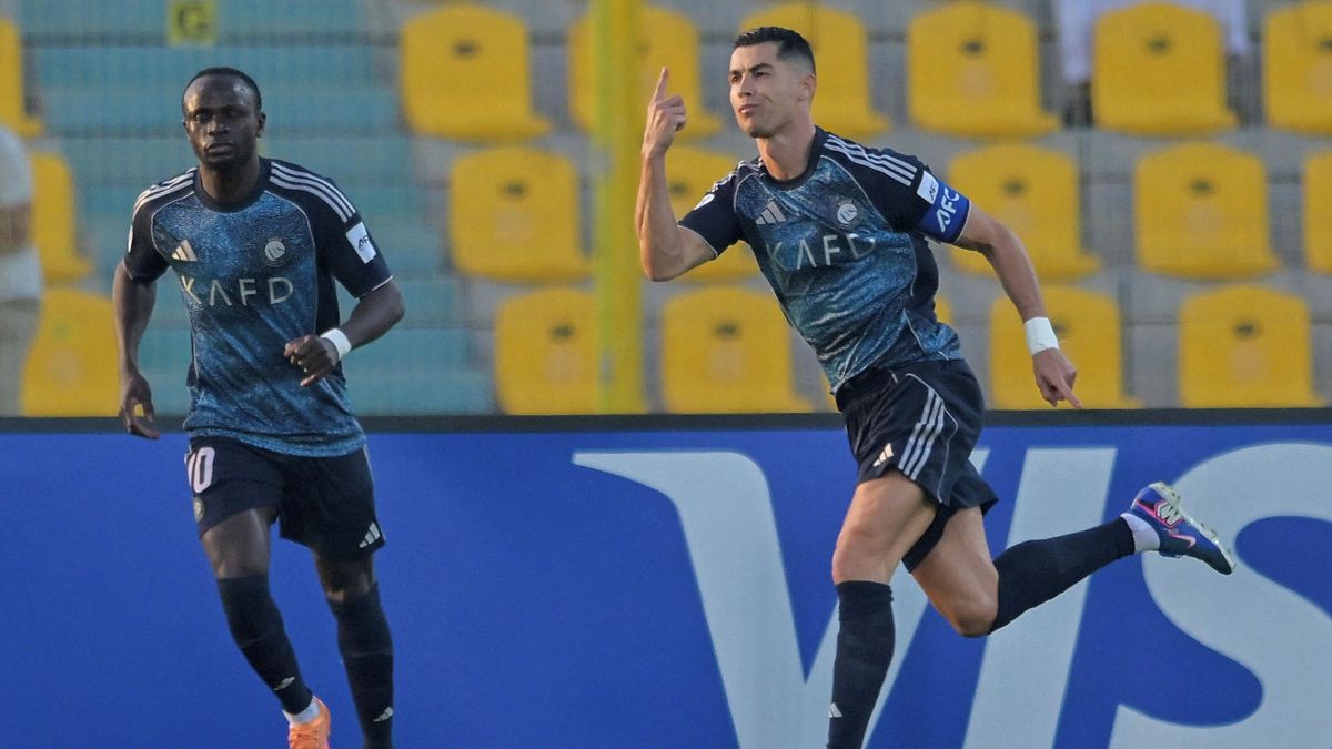 Ronaldo si touží zahrát se synem. Brzy by se slavnému Portugalci mohl sen splnit