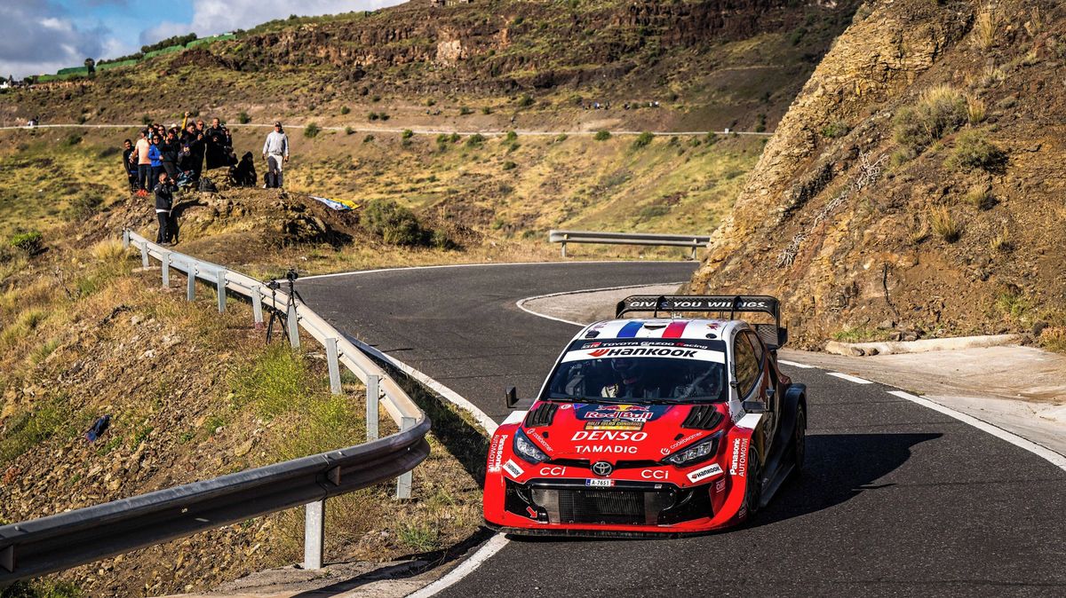 Ogier na Kanárských ostrovech prodloužil nadvládu Toyoty v MS v rallye