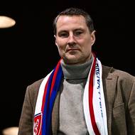 Souboj svého Dánska s Českem si nenechal ujít kouč Sparty Brian Priske.