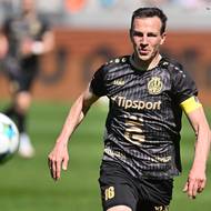 Vladimír Darida z Hradce Králové při zápase s Bohemkou