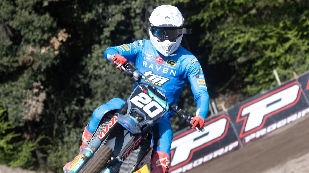 Motokrosař Mikula obsadil životní páté místo v závodě mistrovství světa MX2