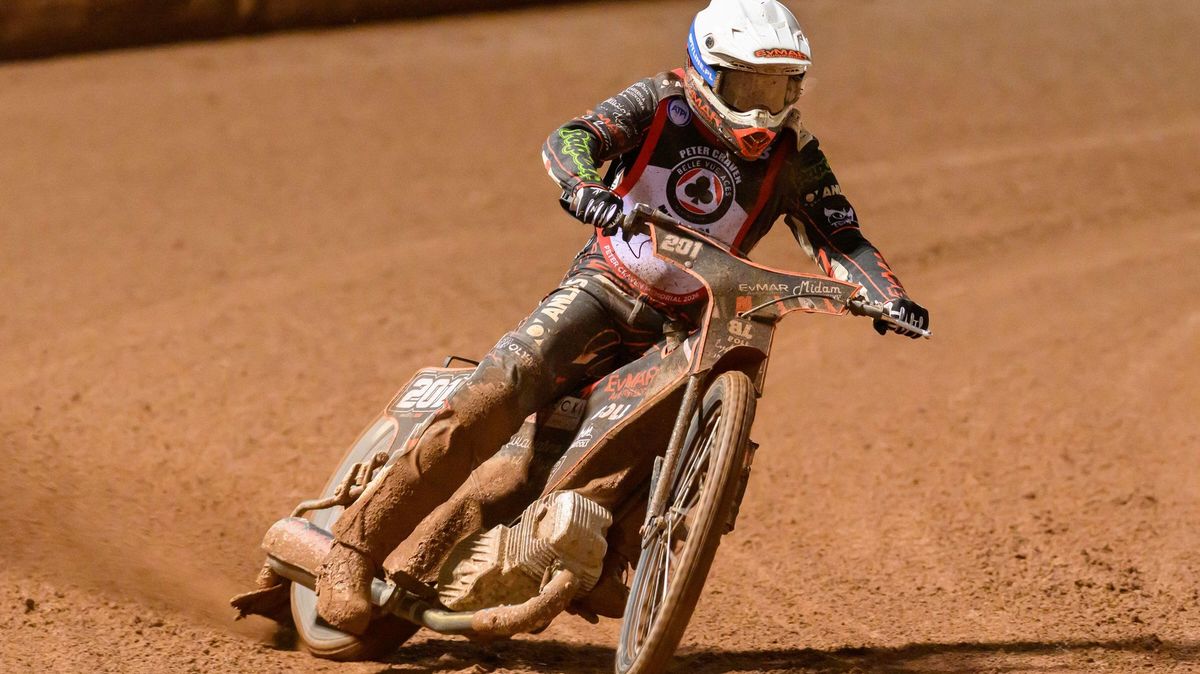 Pardubice v sobotu hostí nezvyklý plochodrážní dvojzávod, pojede se 44 jízd