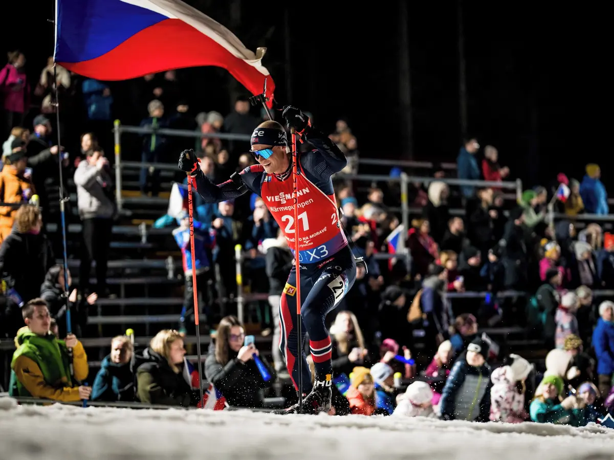 Norská biatlonistka Femsteineviková po vyřazení z reprezentace řekla „ano“ — image 3