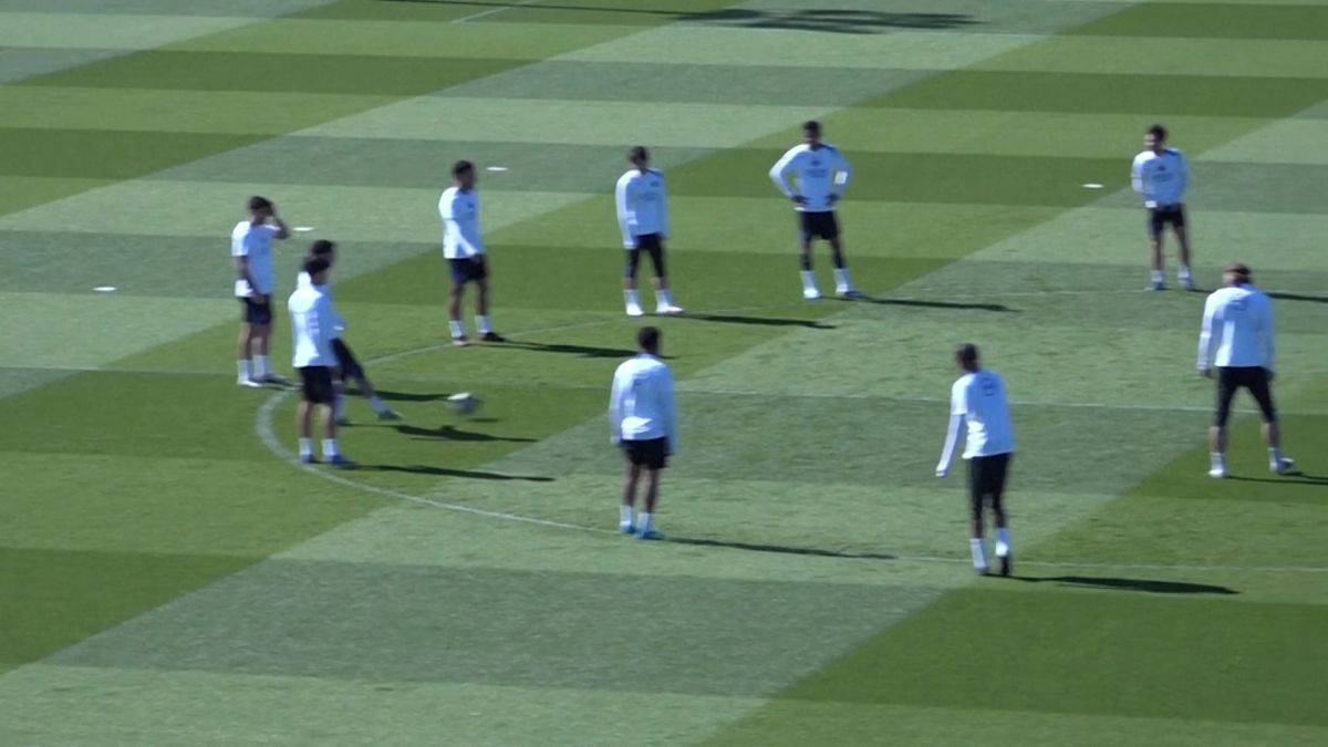 Velké bitvy v Lize mistrů. PSG hostí Liverpool, Barcelonu čeká španělský duel