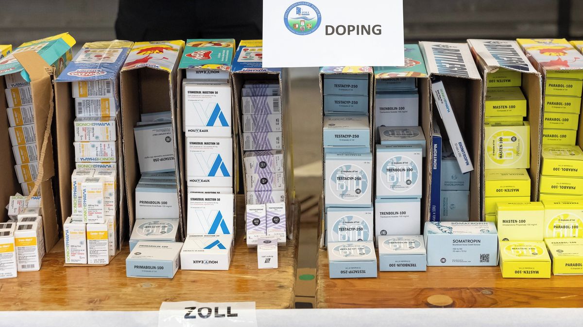 Šokující zpověď a fotografie teenagera. V přímém přenosu ukazuje, jak rostou svaly po lécích pro zvířata