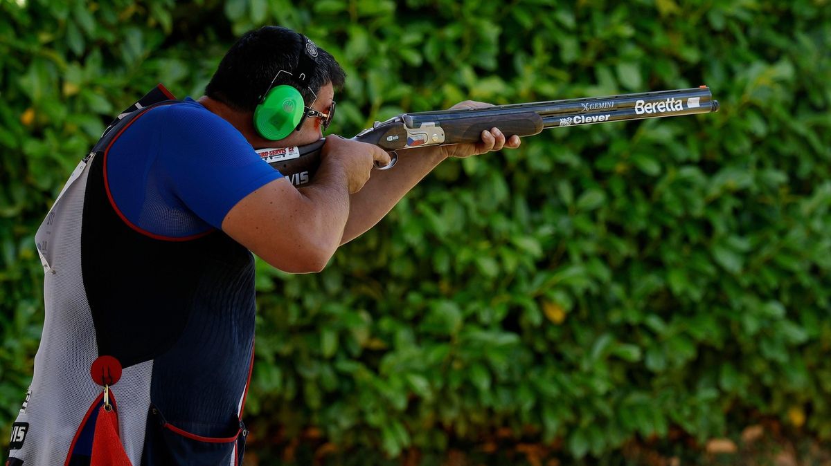 Výborně. České duo skončilo na SP v brokové střelbě v Tangeru třetí v trapu smíšených dvojic