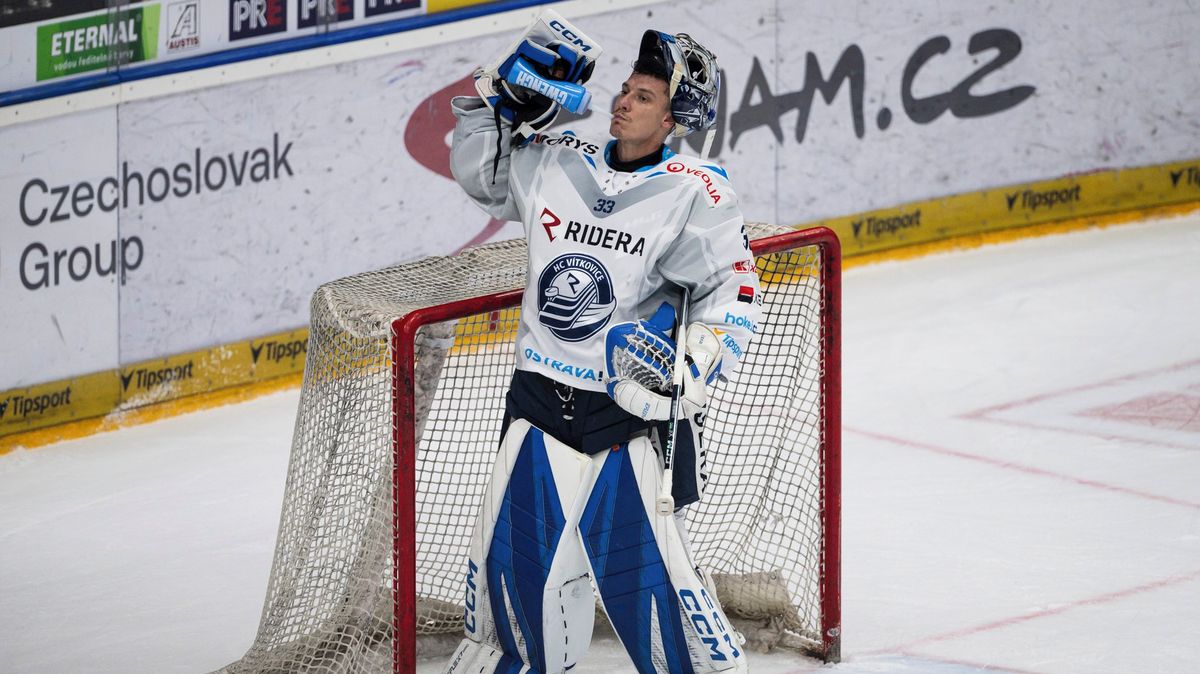 Průvan ve Vítkovicích. Končí devět hráčů, včetně gólmana