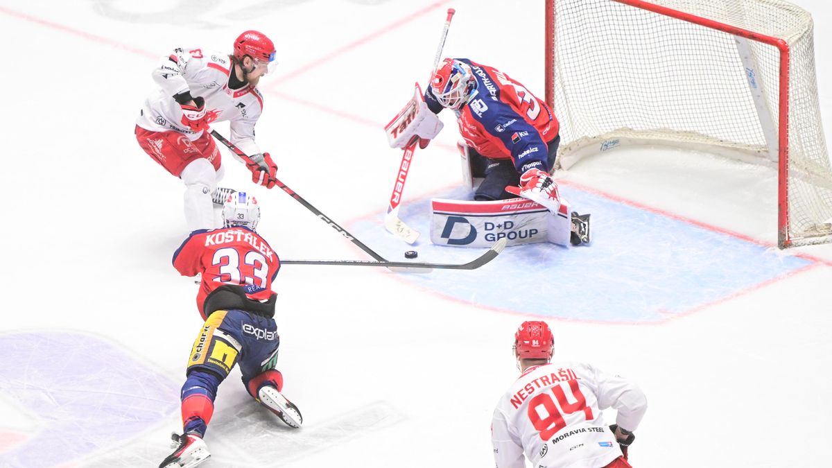 Videomomenty. Je tu první finálová odveta, Pardubicím bude chybět střelec
