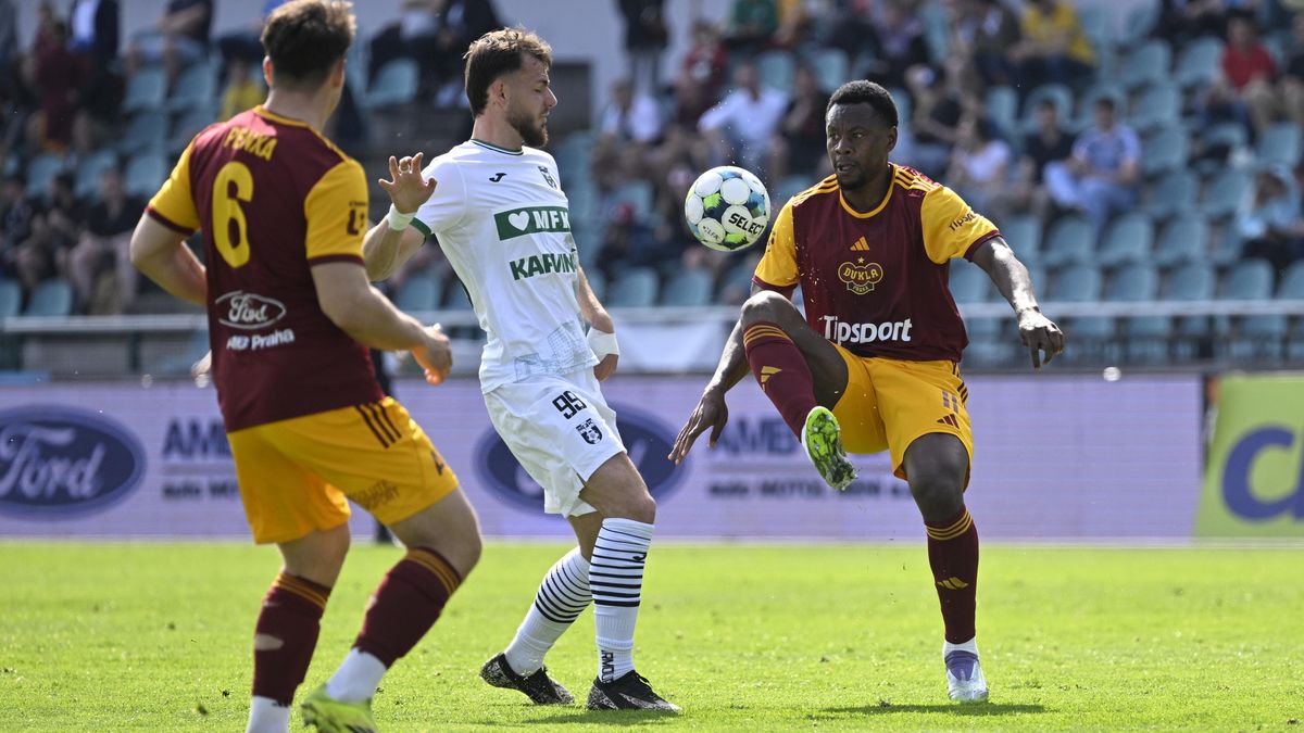 Prohra Ostravy? Obrovská vzpruha. Trenér Dukly hledá cestu ze dna, Milla pálil šance