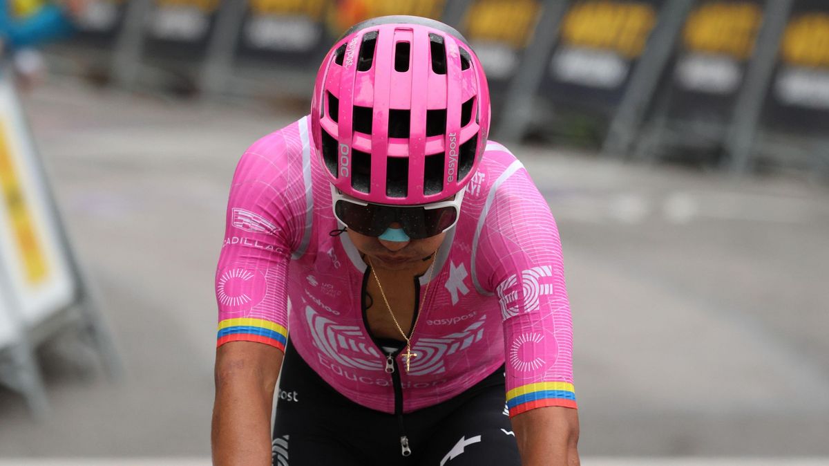 Bývalý šampion Carapaz po operaci nestihne Giro d'Italia