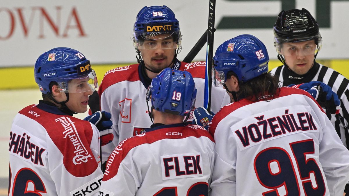 HOKEJ ONLINE: Češi vedou nad Německem o tři góly, nulu drží reprezentační debutant