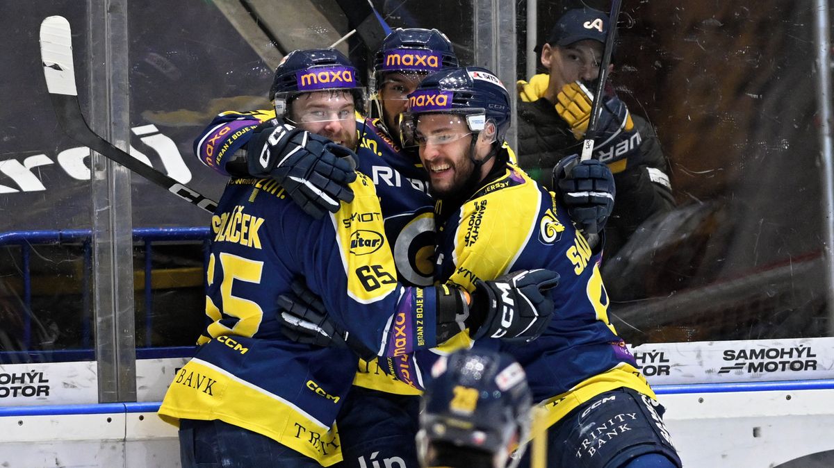 Finálová bitva je znovu nerozhodná. Zlín nasázel Jihlavě pět gólů