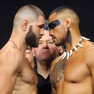 Závěrečný staredown Jiřího Procházky s Carlosem Ulbergem.